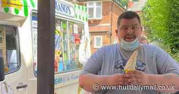 'I couldn't look at myself in the mirror, not even in the reflection of a window' Man loses 20 stone after making two lifestyle changes