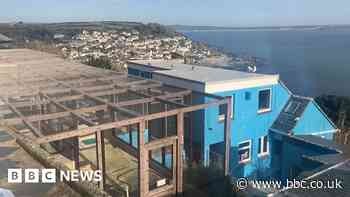 Bird flu closes animal hospital for nearly a year