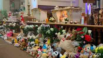 Laval, Que., church holds special service for children killed in daycare bus crash