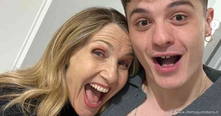 Sanremo 2023, incidente di percorso per Lorella Cuccarini durante le prove: “Ha fatto un volo a faccia avanti mentre ballava su tacchi vertiginosi”