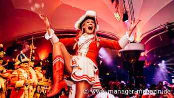 Karneval in Köln: Warum die Unternehmensberaterin Judith Gerwing so gerne als Funkenmariechen auftritt