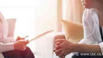 What experts say you should know about ovarian cancer