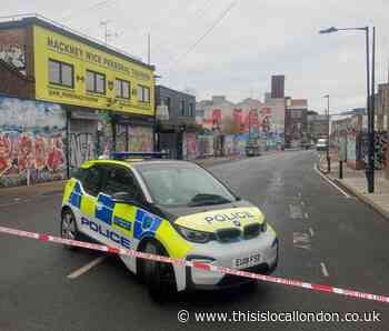 West Ham supporters advised to avoid Hackney Wick after fatal stabbing