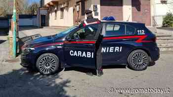 Delusioni amorose in serie, donna disperata dà fuoco ad un B&B