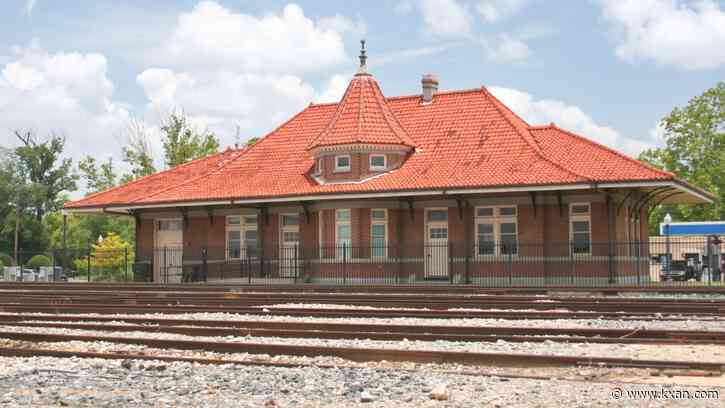 What's the oldest town in Texas?