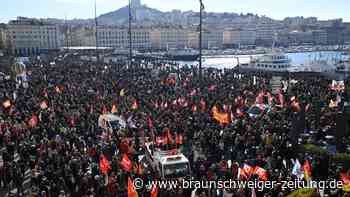 Frankreich: Hunderttausende demonstrieren gegen Rentenreform