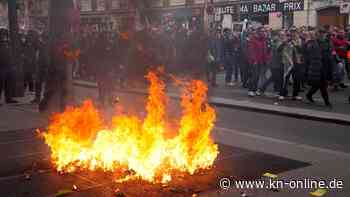 Franzosen demonstrieren erneut gegen Rentenreform von Emmanuel Macron
