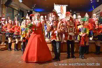 Pickel-Jauh-Büttenabend: Prinz aus Peckelsheim singt aus der Tonne