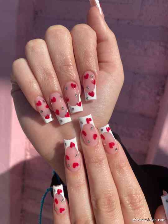 Pinky promise you will love these Valentine's Day nail ideas