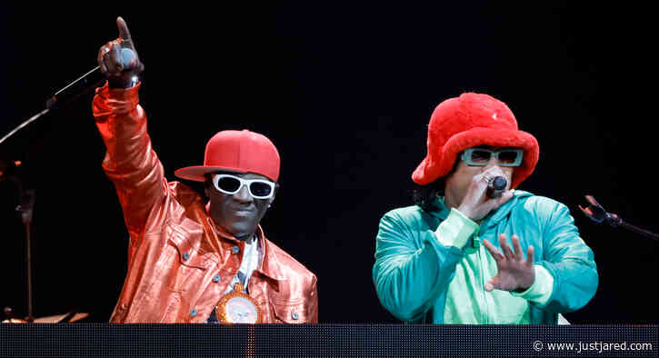 Anderson .Paak Brings Out Flavor Flav for Surprise Performance at Super Bowl Party