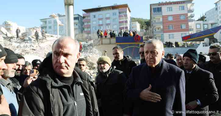Terremoto Turchia e Siria, superate le 33mila vittime. Ankara: “Identificati e arrestati 113 costruttori responsabili dei crolli”