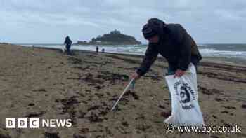 Microplastics the focus of Cornish beach clean-ups