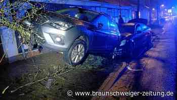 Pferd kracht im Kreis Golar mit Auto zusammen