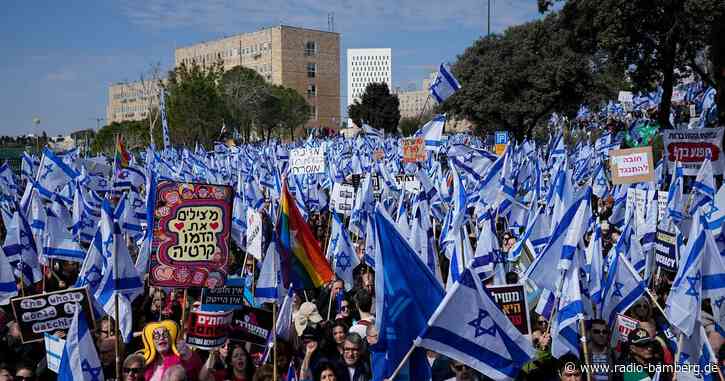 Demonstration gegen Justizreform vor Parlament in Jerusalem