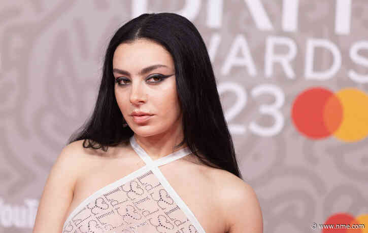 Charli XCX on remixing Caroline Polachek‘s ‘Welcome To My Island’: “I was honoured when she asked me”