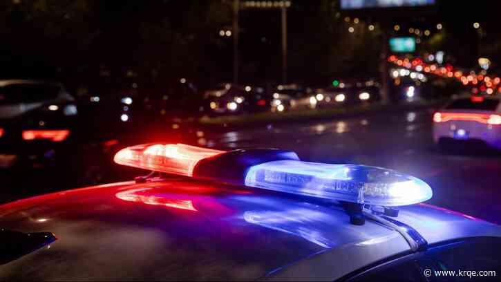 Albuquerque driver involved in crash on I-40 struck by passing vehicle