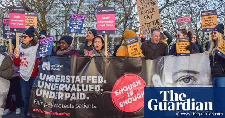 Healthcare staff shortage main factor in near-record job vacancies