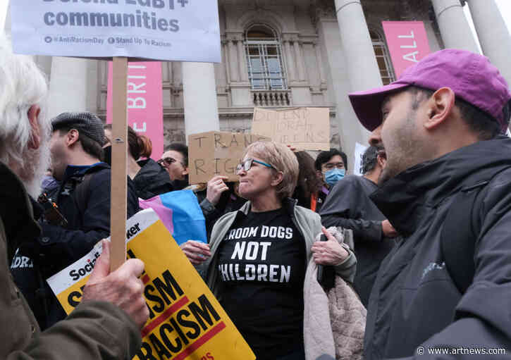 One Person Arrested During Protests Over Tate Britain’s Drag Queen Event for Children