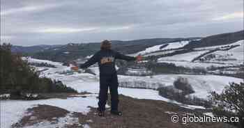 N.B. man dances the salsa in snowy parks across the province