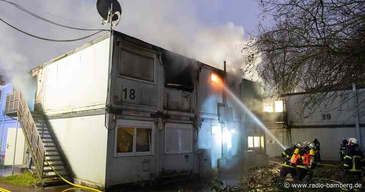 Ein Toter bei Feuer in Hamburger Flüchtlingsunterkunft