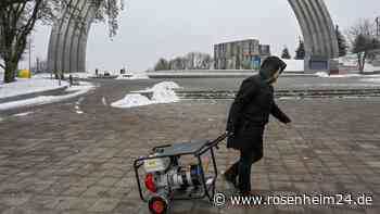 Kiew im Ukraine-Krieg „besorgt um Strom und Heizung“ – Ausbildung am Leopard in Deutschland beginnt