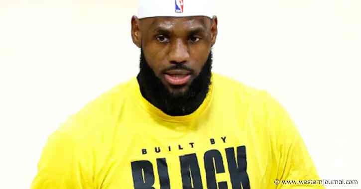 LeBron James Makes Arrogant Gesture as He's Shown on Super Bowl Jumbotron, No Wonder He Was Booed