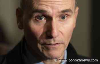 Premiers agree to accept new federal health-care funding offer