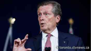 When does a workplace relationship cross the line? This is what experts say