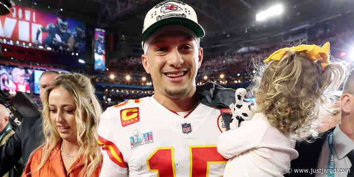 Patrick Mahomes Shares First Photo of Son Bronze's Face at Disneyland After Super Bowl, Tweet From 10 Years Ago Goes Viral