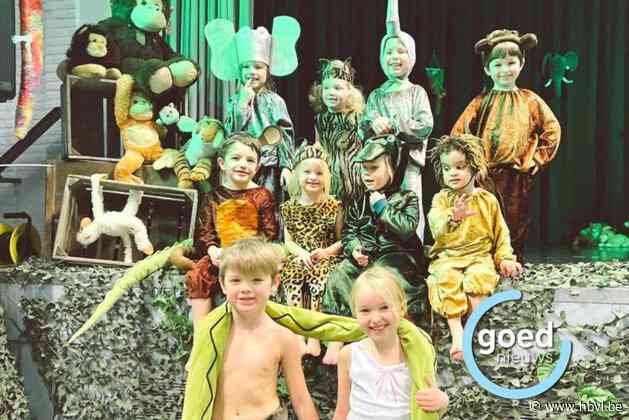 Kleuters van De Halte spelen hoofdrol in wervelend junglefeest