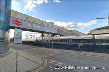 Faulty train at Dartford station disrupts Thameslink and Southeastern