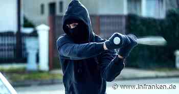 Bayreuth: Vandalismus-Attacke am Klinikum - Mehrere Autos mit Holzpflock beschädigt, Polizei sucht Zeugen