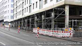 Bewegung an der Bauruine: Die Immobilie am Schmiedberg wird eingerüstet