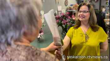 'Brightened their day': Sask. florist donates roses to Ukrainian refugees for Valentine's Day