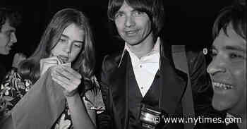 Julian Wasser, the ‘Photographer Laureate’ of L.A., Dies at 89