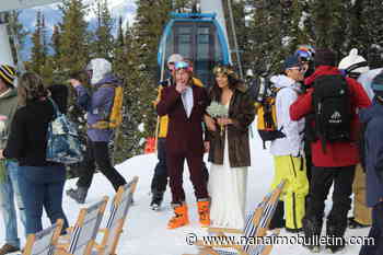 Mountain Matchmakers: Revelstoke ski hill hosts Valentine’s Day weddings