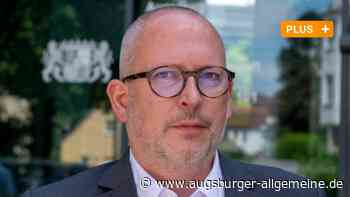 Stadtrat Peter Hummel muss Fingerabdrücke bei der Polizei abgeben