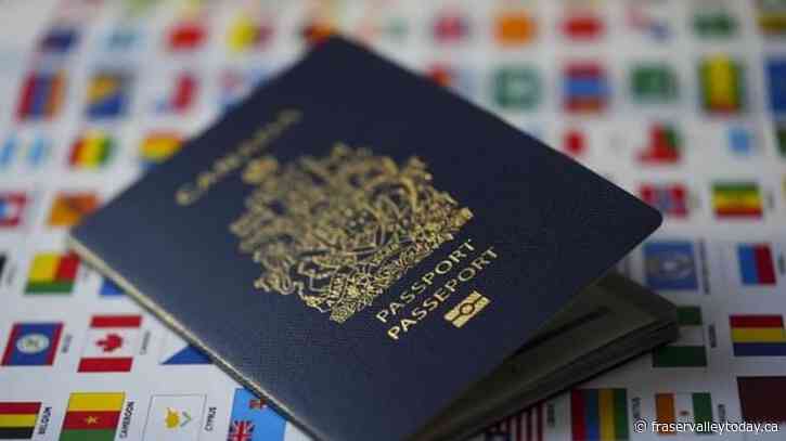 Percentage of permanent residents becoming Canadian citizens in decline: StatCan data