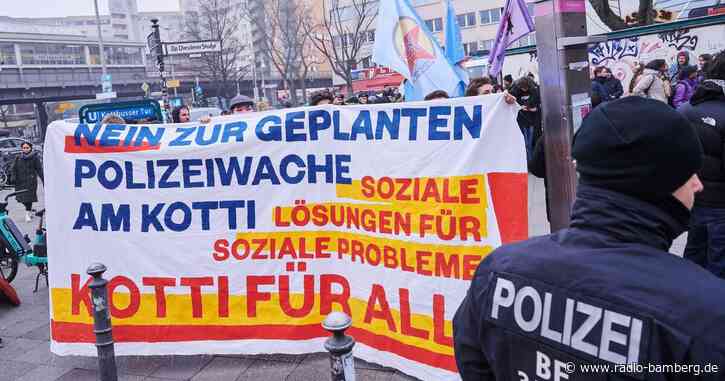 Neue Polizeiwache am Kottbusser Tor in Berlin