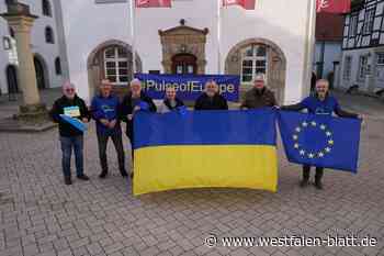 Pulse of Europe zeigt in Brakel Solidarität mit der Ukraine