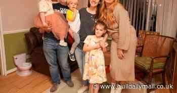 Stacey Solomon helps family clear toy clutter but viewers say home is just 'normal'