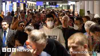 Lufthansa tech failure leaves planes grounded