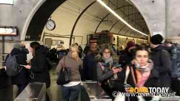 LETTORI - Treno fermo per guasto elettrico