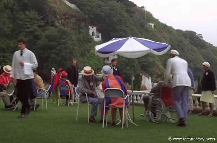 Whitehead: Don’t Bow Down To A Dictatorial Government