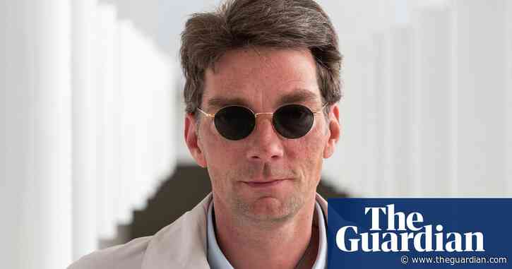 Hanover State Opera ends contract with ballet director over dog faeces incident