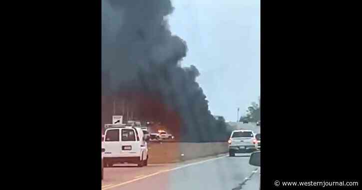 Dramatic Footage: Blackhawk Helicopter Plummets from the Sky, Killing All On Board
