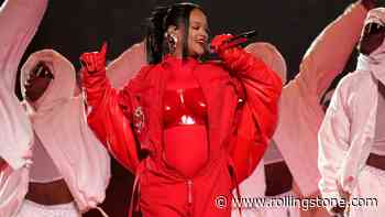 Rihanna’s Halftime Show Dancers Didn’t Know She Was Pregnant, Either
