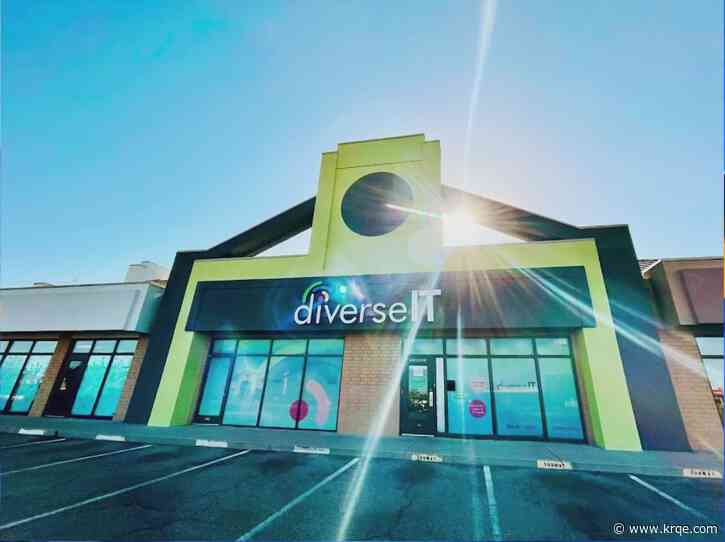 Learn computer skills with Adelante Development Center