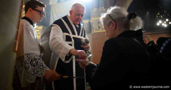 Women Outraged Catholic Church Denied Them Communion Because They Were Wearing Anti-Catholic Garb