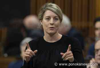 Canadian foreign minister praises Ukrainian government’s anti-corruption drive